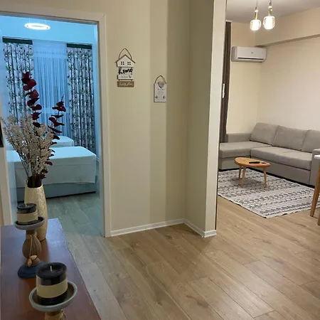 Jona Lovely 1 Two Bedroom Ap Διαμέρισμα Τίρανα
