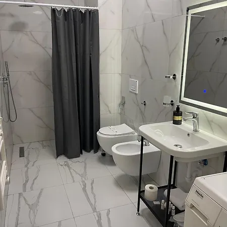 Jona Lovely 1 Two Bedroom Ap * Τίρανα