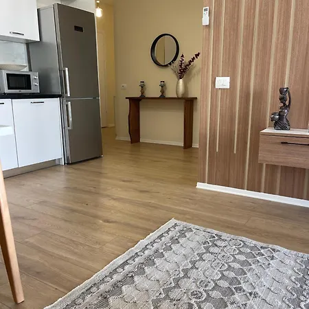 Jona Lovely 1 Two Bedroom Ap Διαμέρισμα *